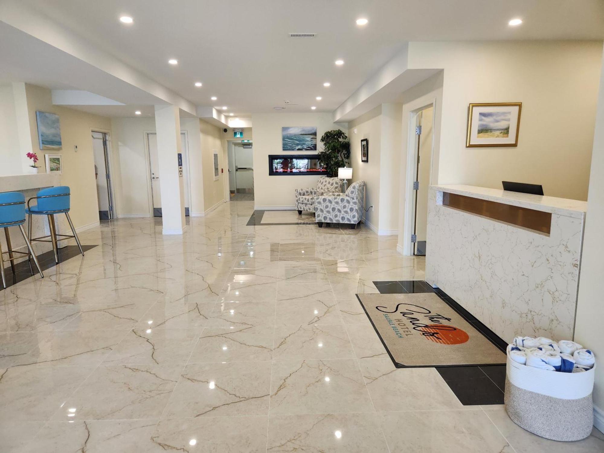 The Sands Hotel Sauble Beach Extérieur photo