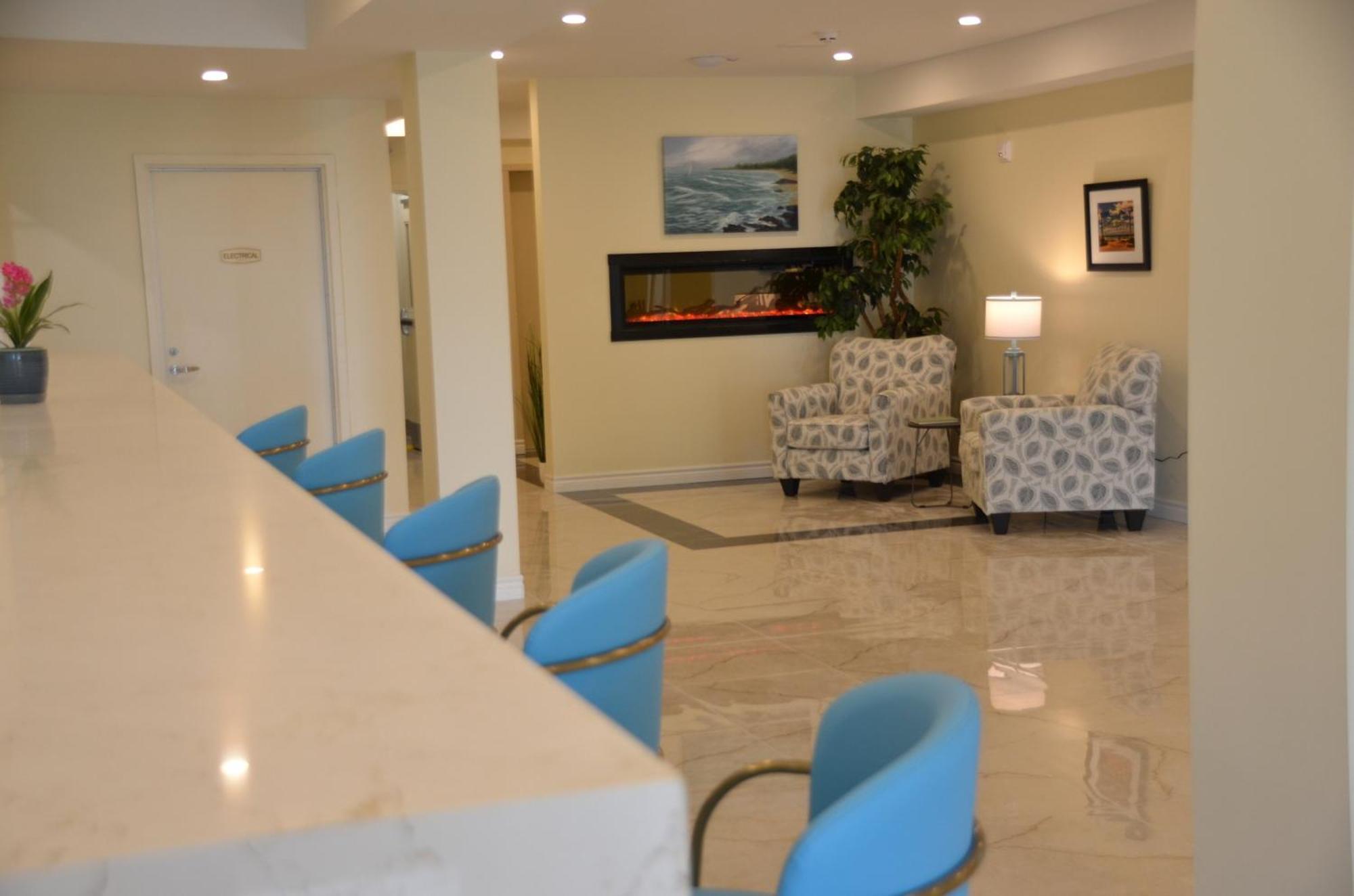 The Sands Hotel Sauble Beach Extérieur photo