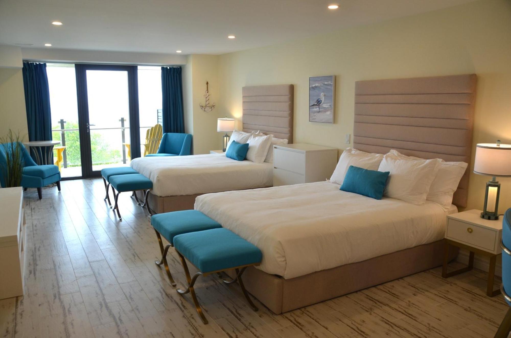The Sands Hotel Sauble Beach Extérieur photo
